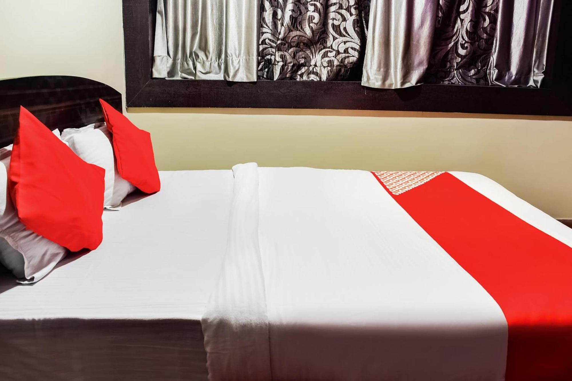 Hotel O Flagship Hotel Pragya 2 Bhilai Exterior photo